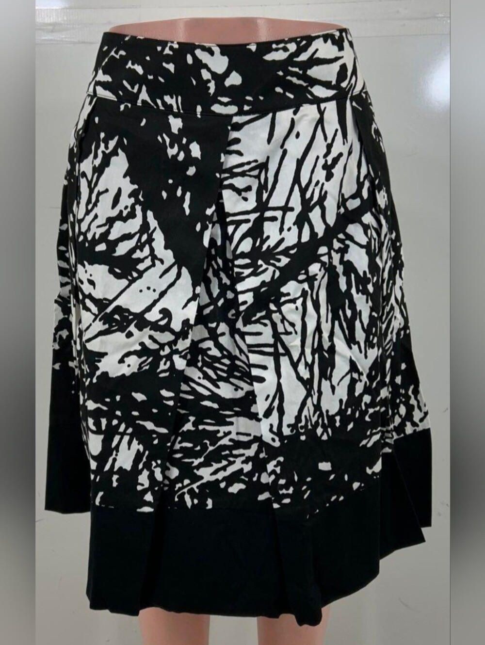 NWT Talbots Black & White A-Line Abstract Print Skirt with pockets SZ 14
